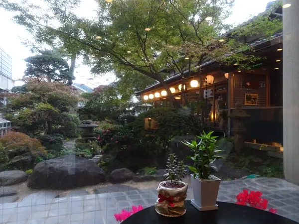 お庭の見える寛ぎ空間