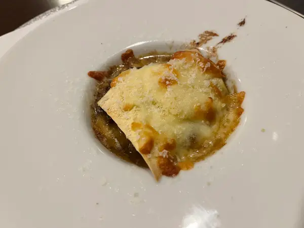 鹿肉のラザニア