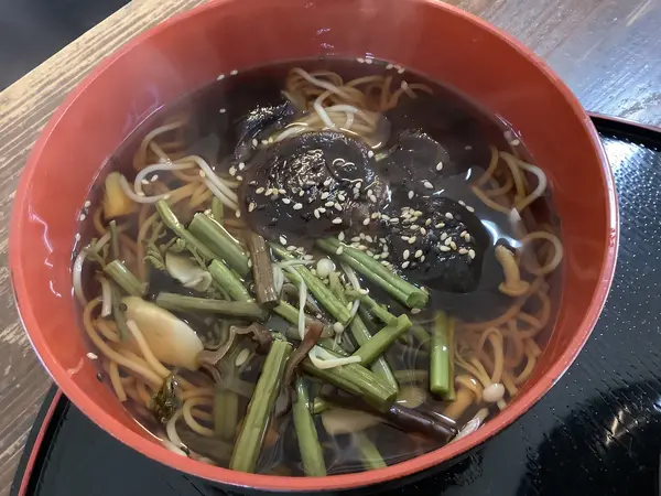 椎茸そば　800円