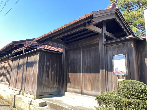 旧米谷銀行(まつ家別邸吉祥庵)