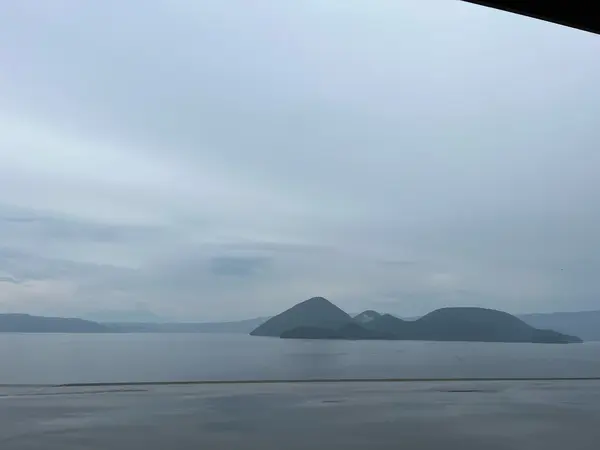 洞爺湖に入ってる？