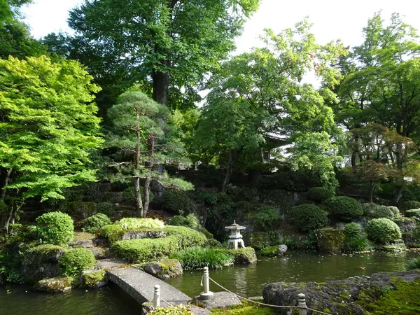 回遊式庭園