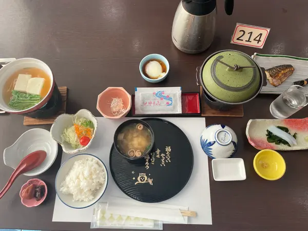 朝食