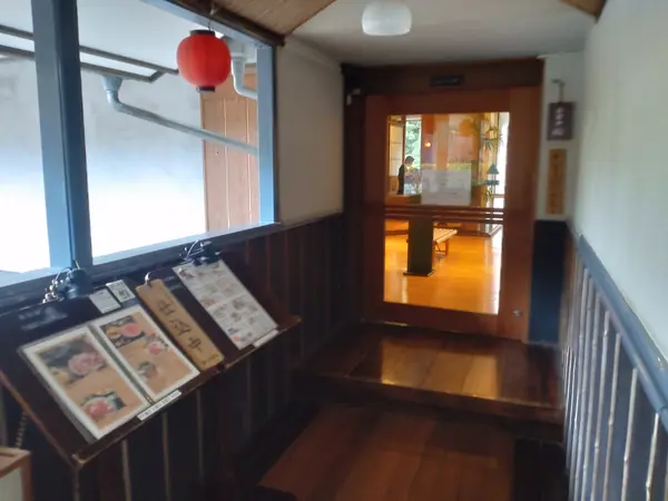 二階レストラン