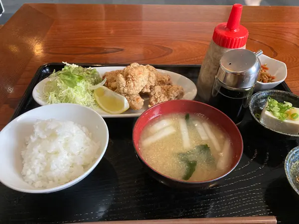 唐揚げ定食