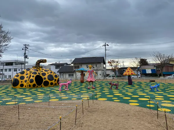 愛はとこしえ十和田でうたう