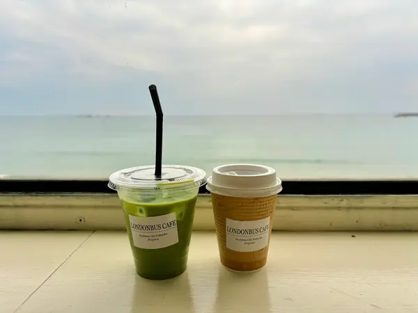 抹茶オレ（ICE）450円／ルイボスティ（HOT）400円