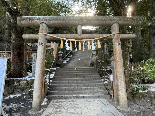 石鳥居