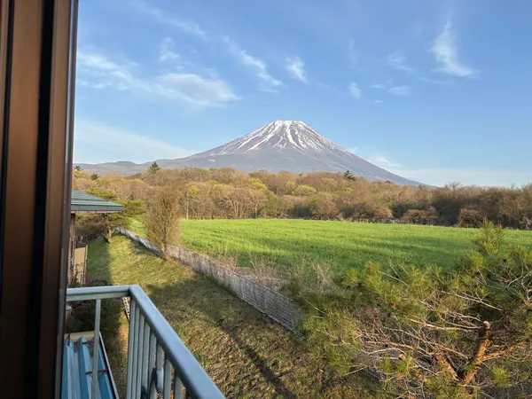 部屋からの富士山