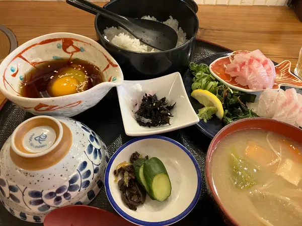 宇和島鯛めし　天然・養殖食べ比べ