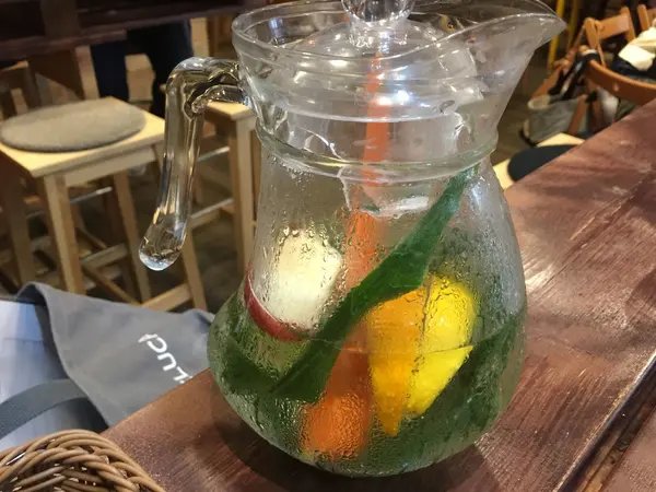 水も野菜味