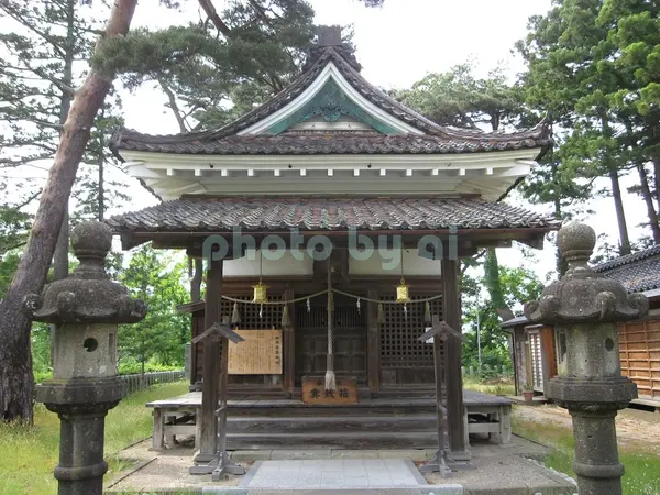 鶴岡護国神社