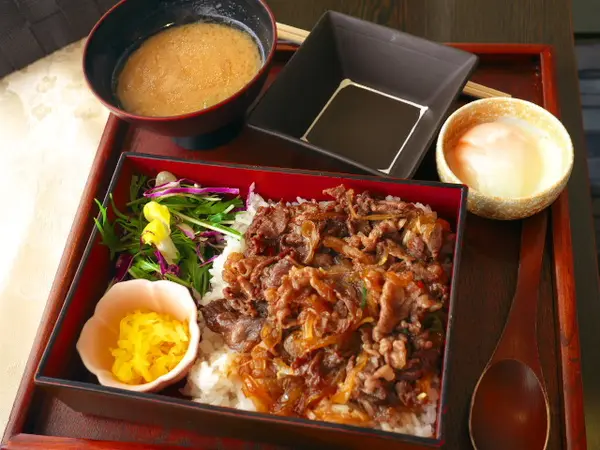淡路島牛丼