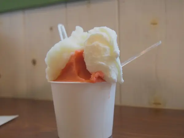 3種盛りは300円！安くておいしいに◎
