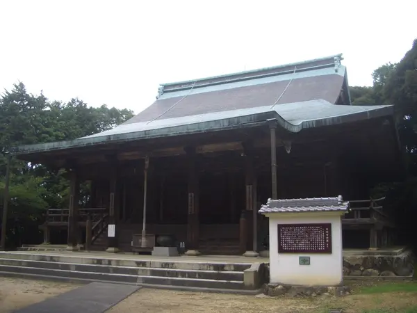 立派な建築物