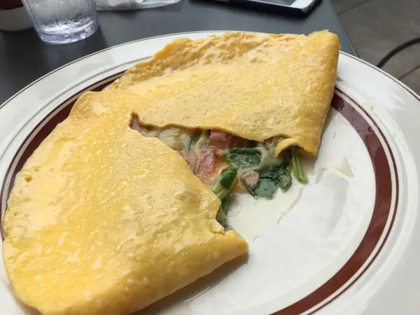 オムレツ