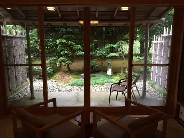 お部屋