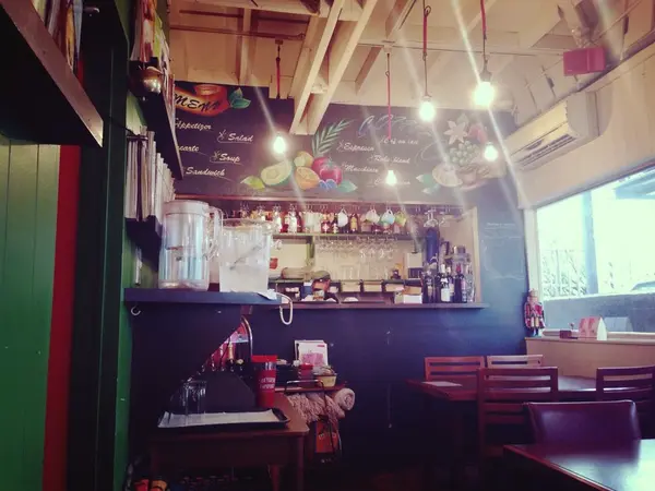 オシャレな店内