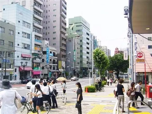 駒込駅 北口