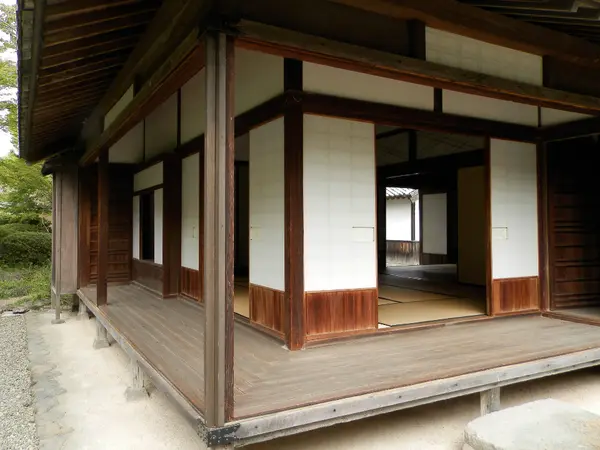 中根邸