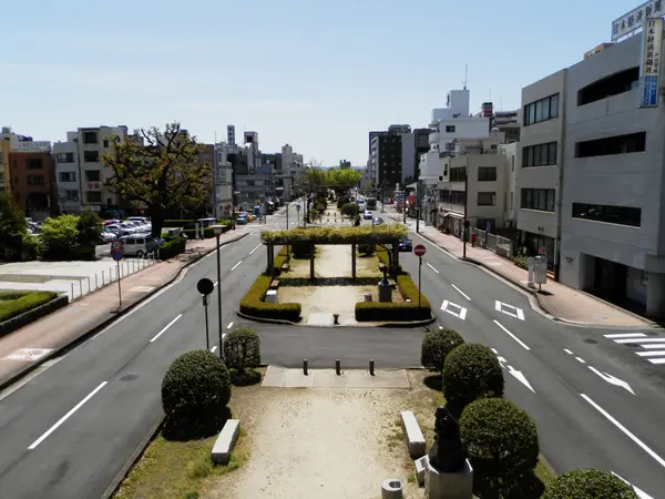 遊歩公園