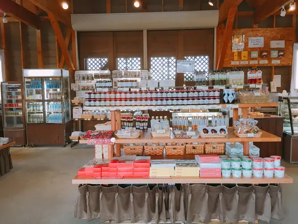 ギフトショップも沢山😊