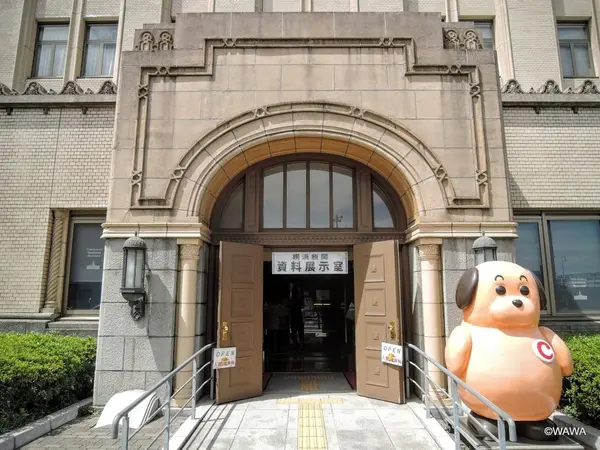 横浜税関資料展示室「クイーンのひろば」
