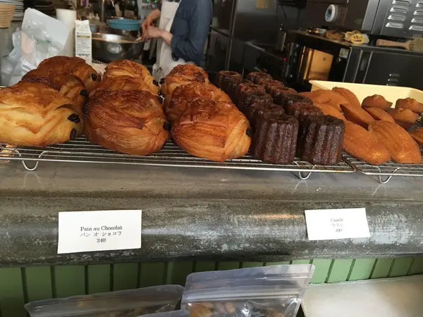 自家製パンと焼き菓子