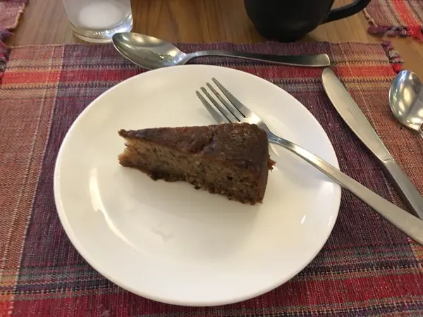 朝食のバナナケーキ