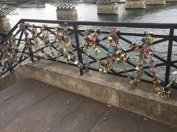pont des arts