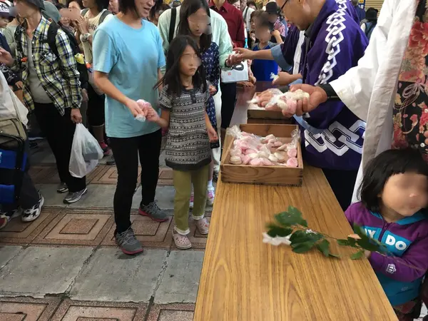 最後はお餅の配布