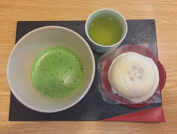 梅ヶ枝餅 (うめがやもち)