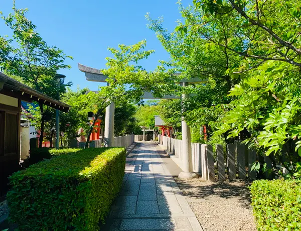 長い参道