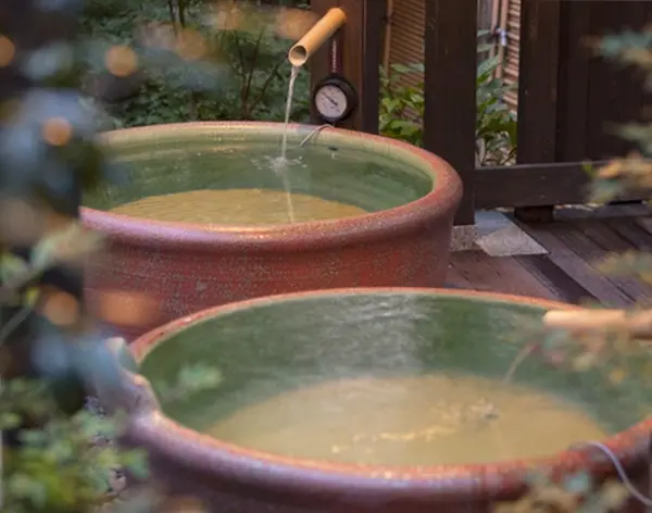 壺のお風呂で贅沢気分