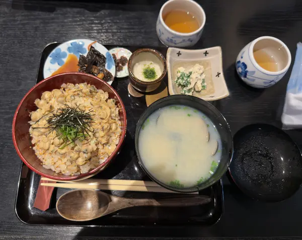 シジミ丼