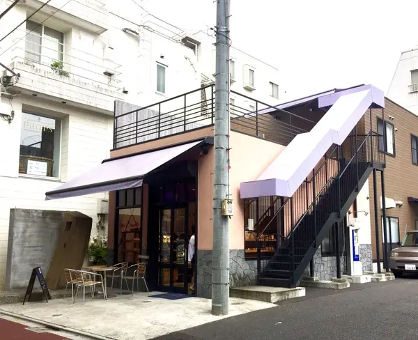 土日は二階の席もあいてます!