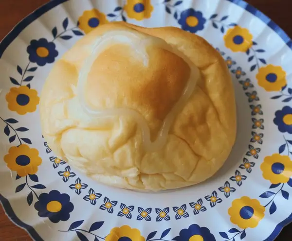 カルピス味？の菓子パン