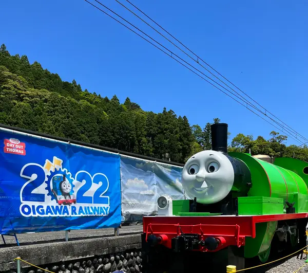2022年トーマスフェアの垂幕とパーシー