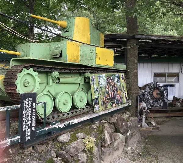 戦争博物館 入場門付近　展示④