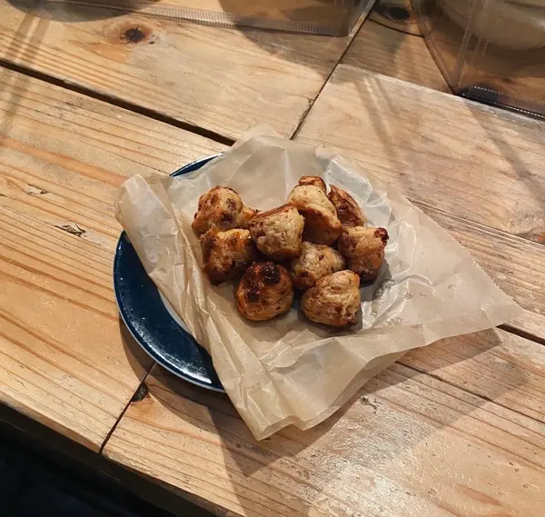 生ハムのプチシュー