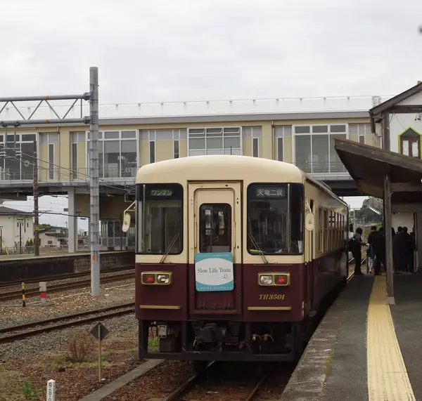 レトロな車体