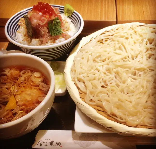 ぜいたくめしと稲庭鶏つくねうどん(冷)セット