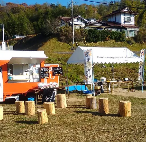 週末にはイベントやキッチンカーも🚚