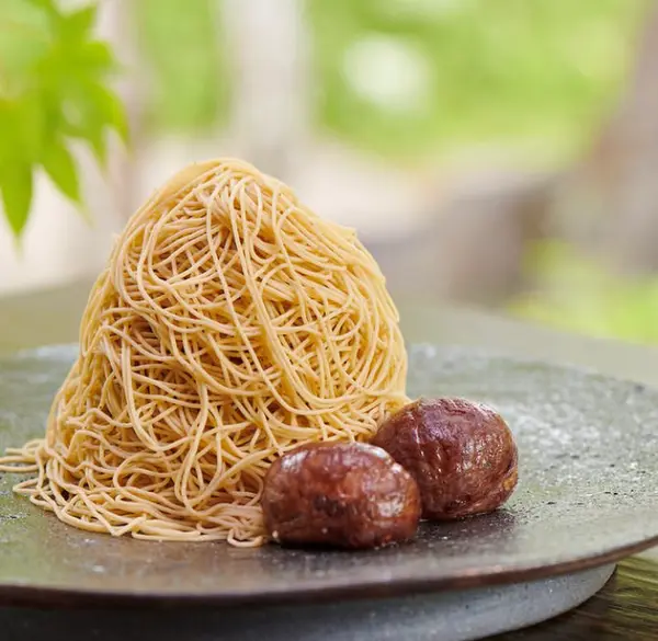 「丹波栗のしぼりたてモンブラン」