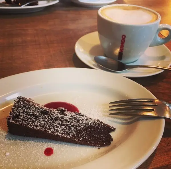 デザート&ドリンクもついて¥1,500‼︎