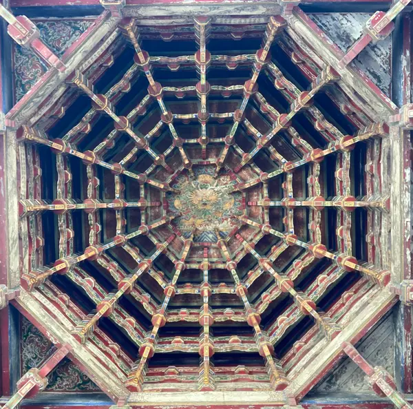 鹿港龍山寺　中門天井