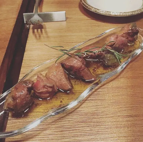 鶏レバーのコンフィ ローズマリー風味