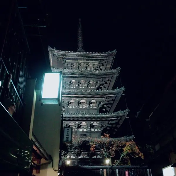 迫力満点八坂の塔