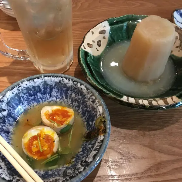 お店オススメの半熟卵と大根