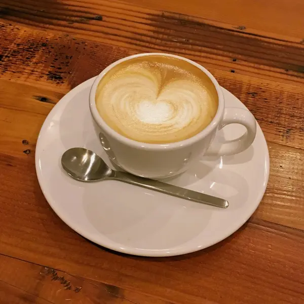 カフェラテ 420円